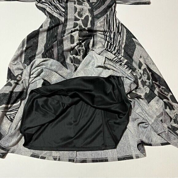 Signature By Robbie Bee Long Dress Size M Shawl Collar Animal Print‎ Black Gray - Picture 7 of 10